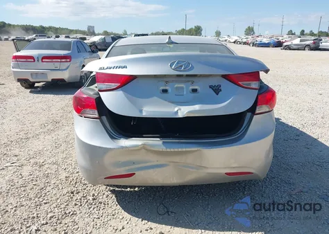 2013 Hyundai Elantra Gls из США, поврежденный, VIN 5NPDH4AE5DH401354